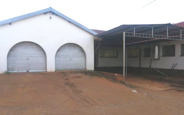 4 Bedroom Property for Sale in Mohadin North West